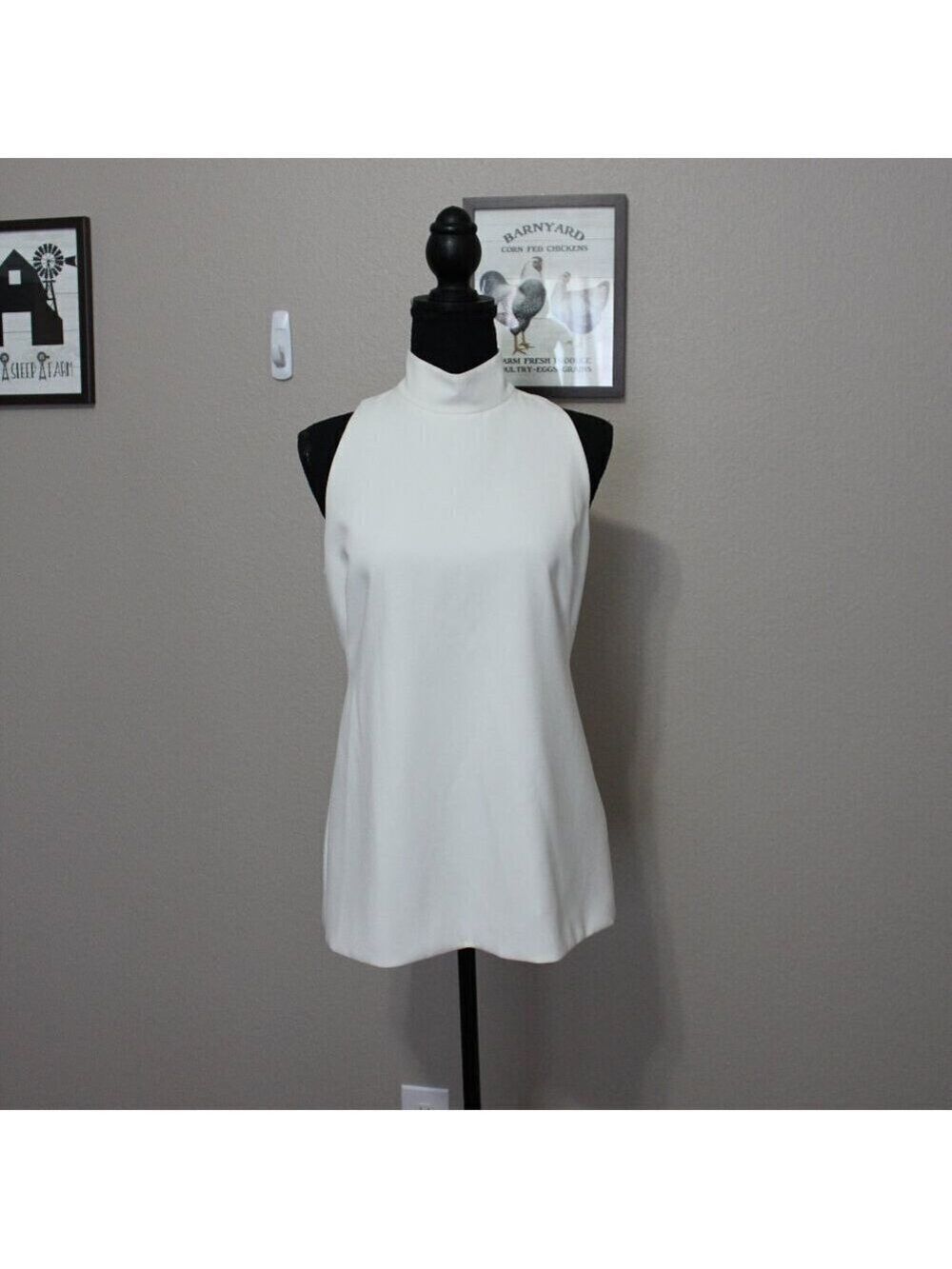 Black Halo Womens Gardenia Mock Neck Top White Lined Size 6 NWT Sleeveless